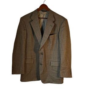 Burberry Houndstooth Plaid Jacket, brown. Has flaws but awesome. Heritageprep
